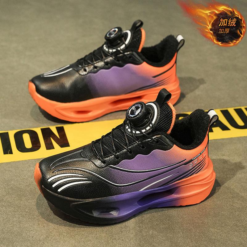 2025 Winter New Children's Sports Running Shoes Boys Leather Velvet Thickened Warm Cotton Shoes