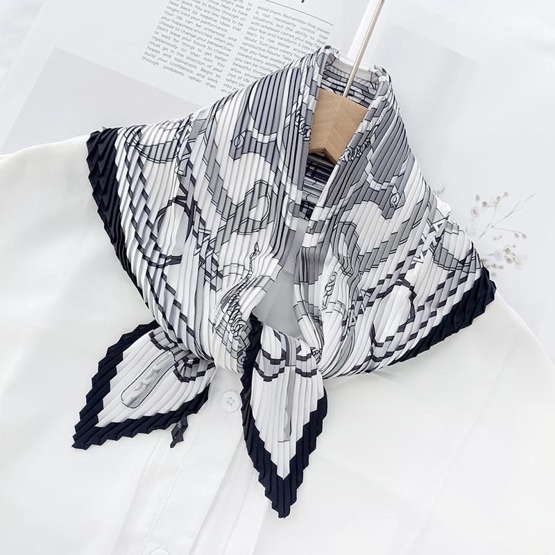 

Korean Style Small Pleated Silk Square Scarf for Women - Versatile Imitation Silk Neck and Hair Accessory Pleated Scarf