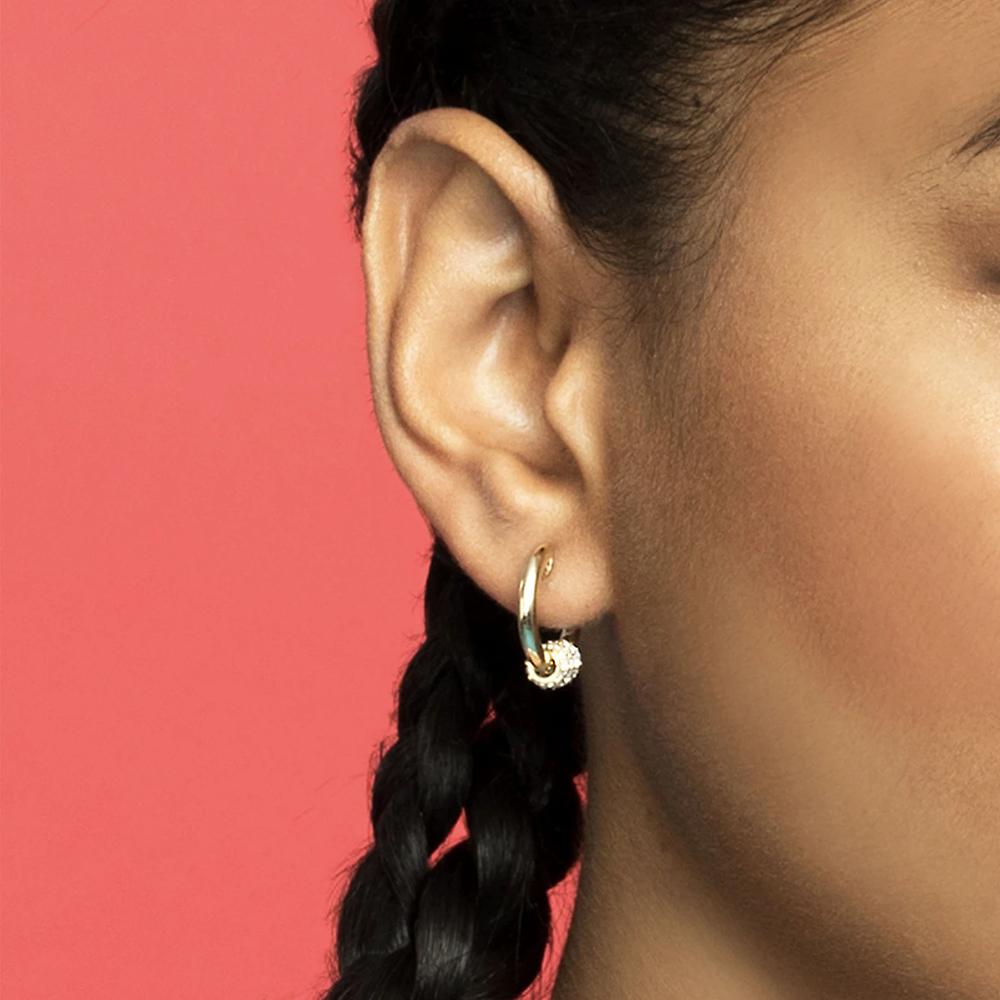 Trendy Small Round Gold Color Stainless Steel Huggies Hoop Earrings for Women Zirconia CZ Triple Gear Charm Earrings Ear Buckle
