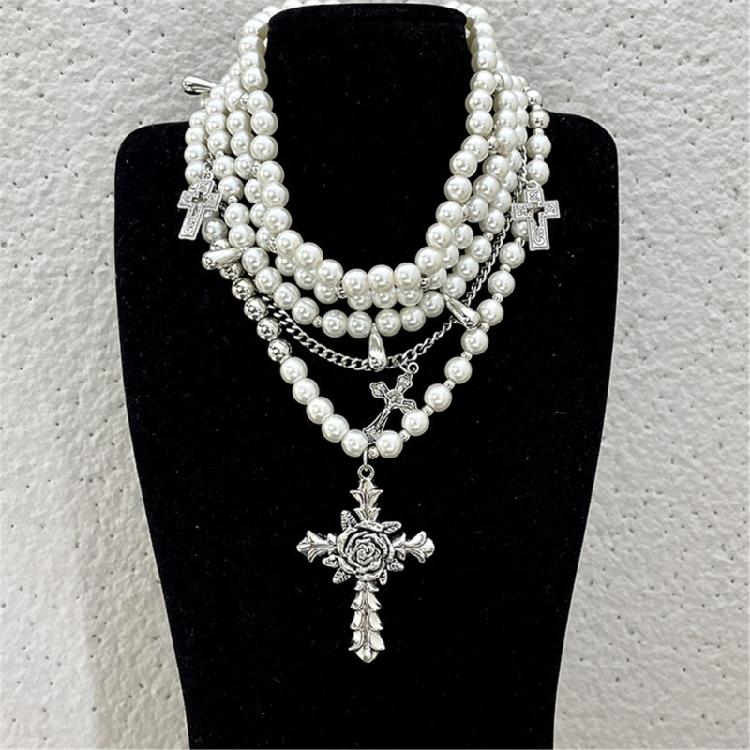 Fashionable Diamonds Sturdy Alloy Crosses Choker Necklace Pendant with Elegant Pearls Jewelry Accessory for Girls