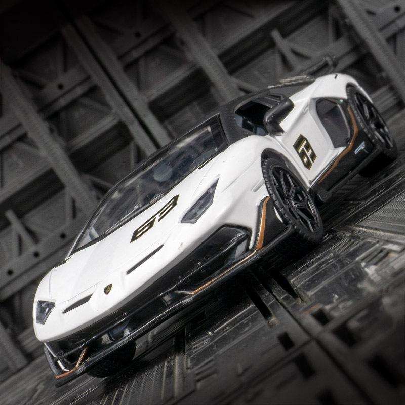 

Caipo 88472 Aventador SVJ63 Alloy Supercar Pull-Back Toy for Kids