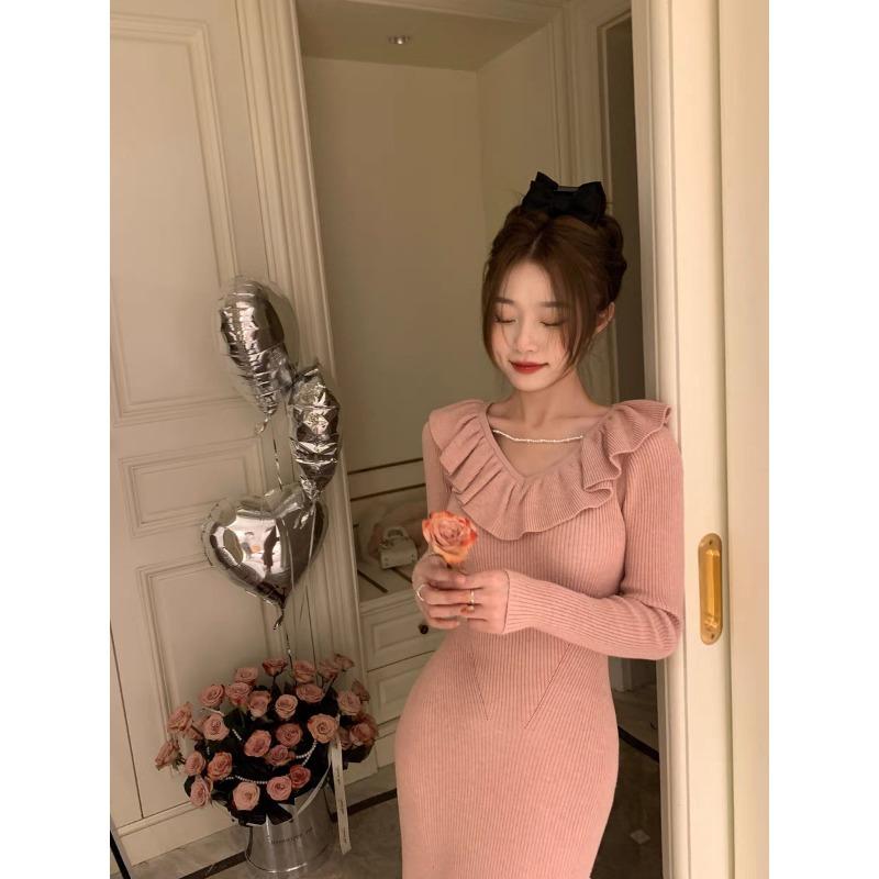 Temperament gentle age-reducing lotus leaf collar slim-fitting fishtail dress new high-end retro knitted dress women