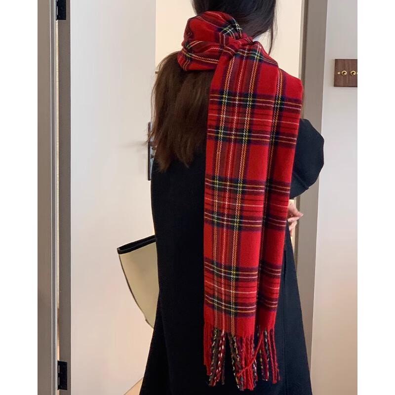 Women s Retro Red Plaid Winter Scarf
