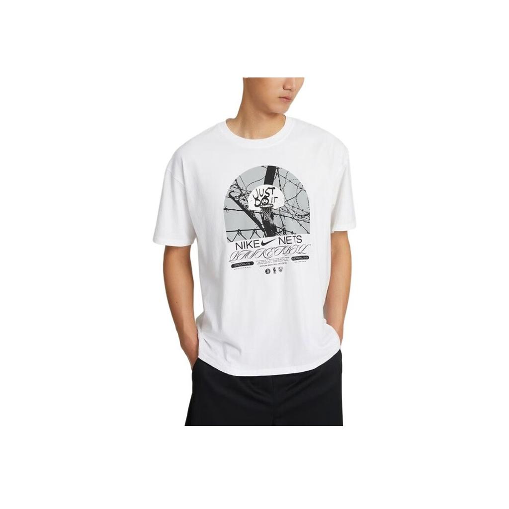 Nike Courtside Brooklyn Nets Letter Print Crew Neck T-Shirt Men Tops White DR6289-100