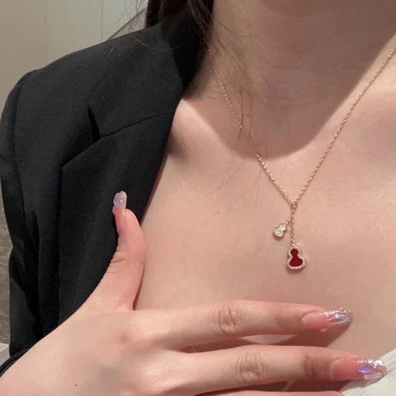 S925 Sterling Silver Gourd Necklace: Women's Chinese Style Red Agate Tassel Pendant Chain