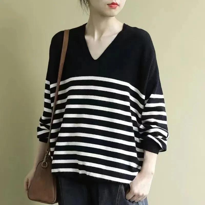 

Plus Size Loose Autumn Clothing for Women New Style Long-sleeved Bottoming Shirt for Women Knitted Sweater 4XL чорний
