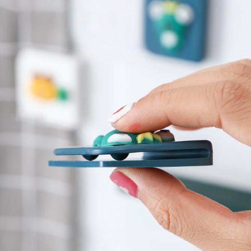 4Pcs Shower Curtain Clips Non Punching Windproof Curtain Hook Toilet Curtain Rings Clip Traceless Shading Cloth Edge Fixed Clips