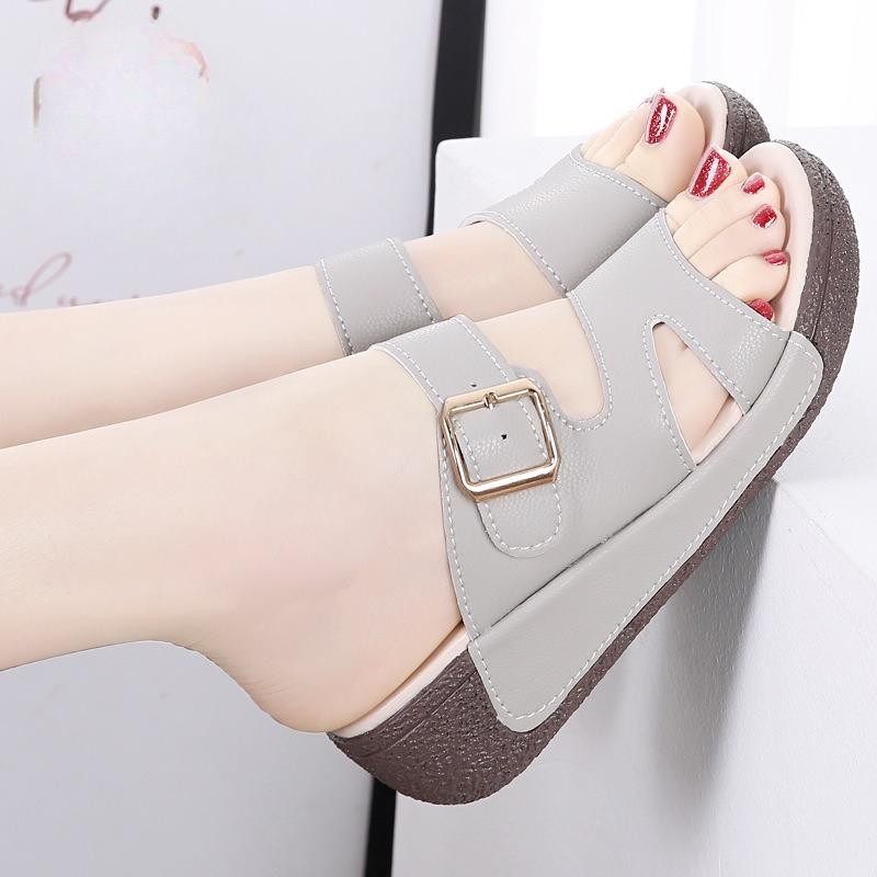 

Women s sandal slippers summer outside wear anti-slip soft bottom muffin thick bottom height increase a word slippers 35 серый
