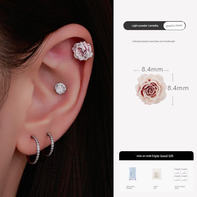 

Медицинский титановый сплав Двойные проколы ушей Парные серьги-пусеты с камелиями Фантазийные серьги-розы Уход за ушами Подходят для весны Light powder Camellia ornament head (single pack)