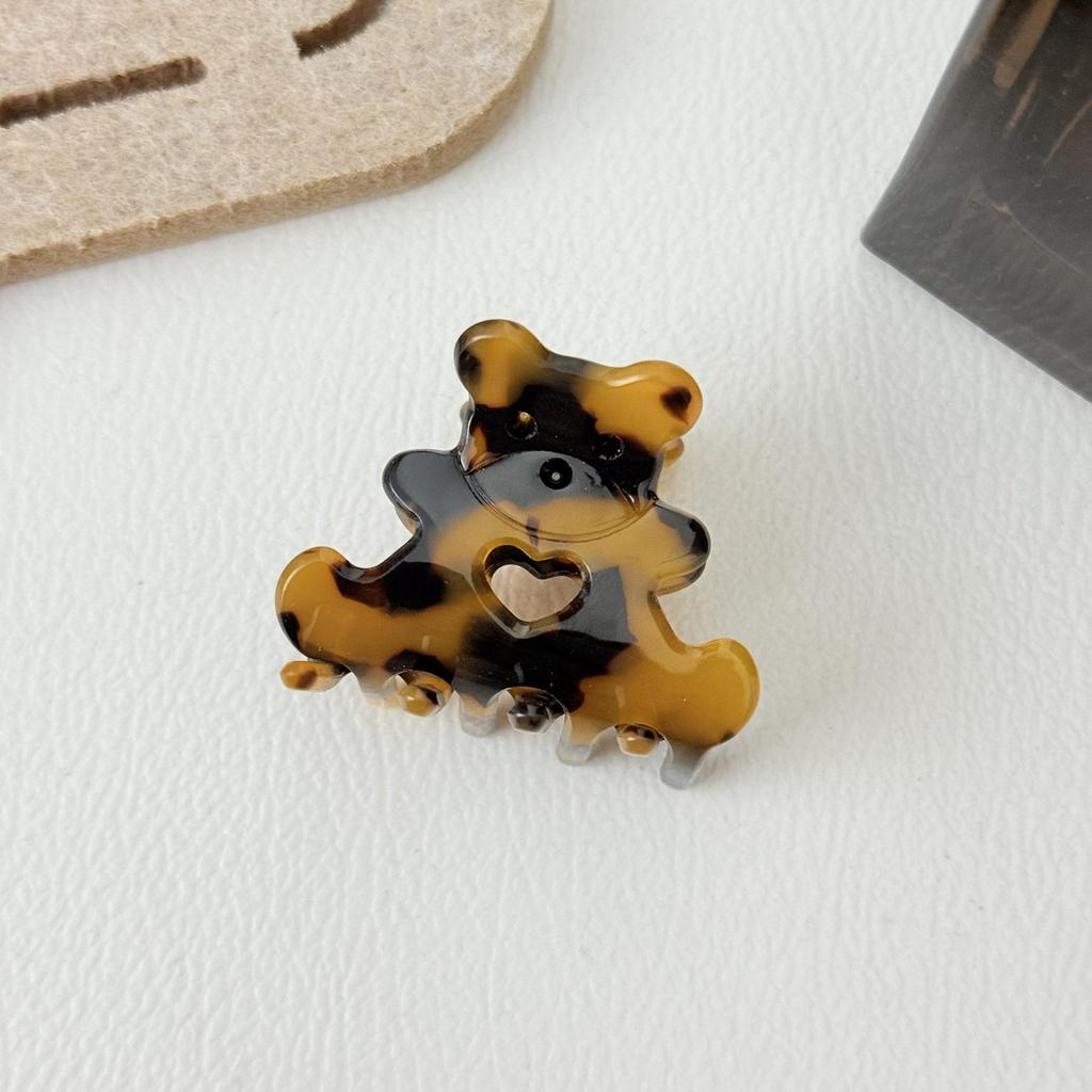 Medium Love Heart Bear Acetate Claw Hair Clip - Cute & Exquisite Hair Accessory