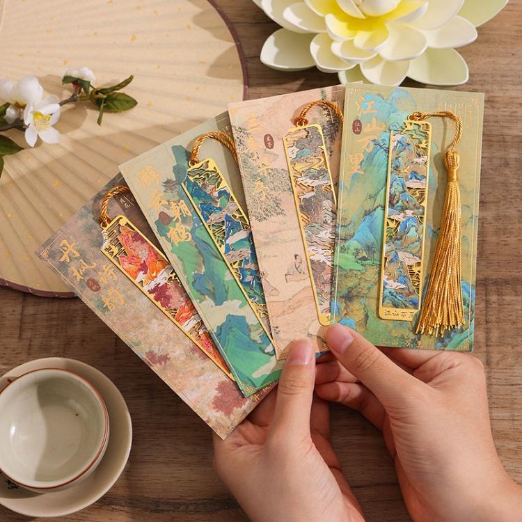 Traditional Chinese Brass Bookmark with Tassel Elegant Laser Cut Metal Page Marker Ancient Style Landscape Reading Accessories