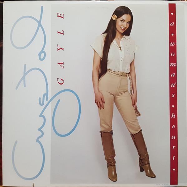 

LP Record CRYSTAL GAYLE A Womans Heart LOO1080 Liberty 1980 Canada CountryFolk Used