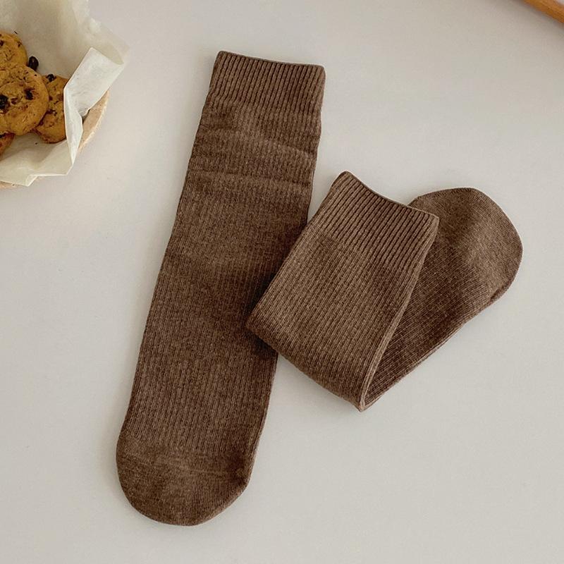 Stacked socks women's autumn and winter solid color mid-tube cotton socks Korean version ins trendy simple and versatile stockings