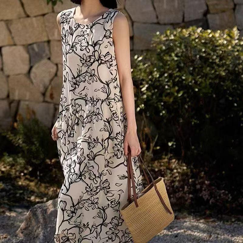 Elegant French Style Ink Print Sleeveless Dress, Round Neck, Spring 2026 Arrival