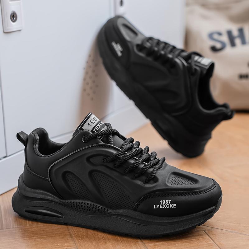 New Fashion Men 's Four Seasons Comfortable Thick Sole Shoes Students BoysTrending Soft Sole Breathable Casual Running Sneakers
