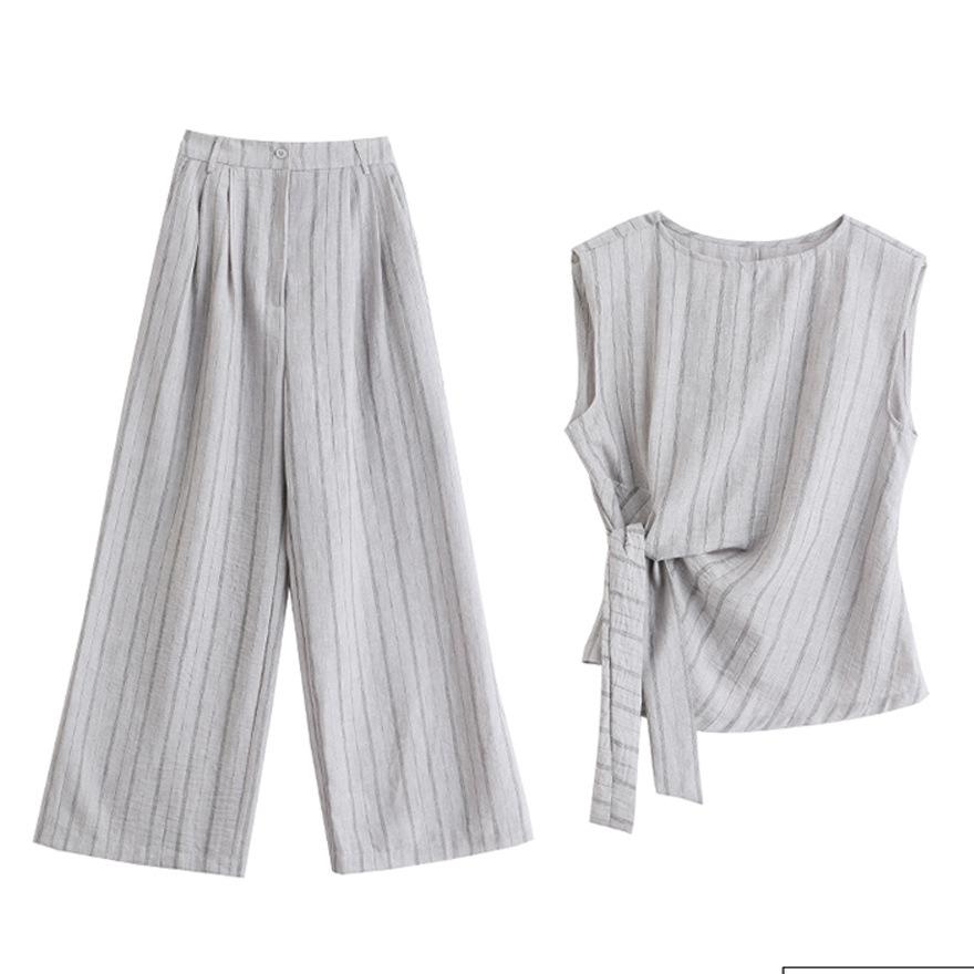 Summer New Fashion Design Sense Royal Sister Fan Temperament Striped Sleeveless Top Wide Leg Pants Two-piece Set Women