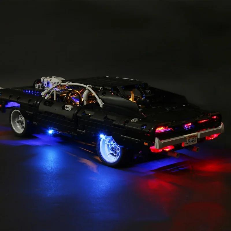Technické auto Dodge Charger Závodní auto Stavebnice Model 42111 Kostky Hračky Ve filmu Rychle a zběsile Vozidlo Dárky pro přítele