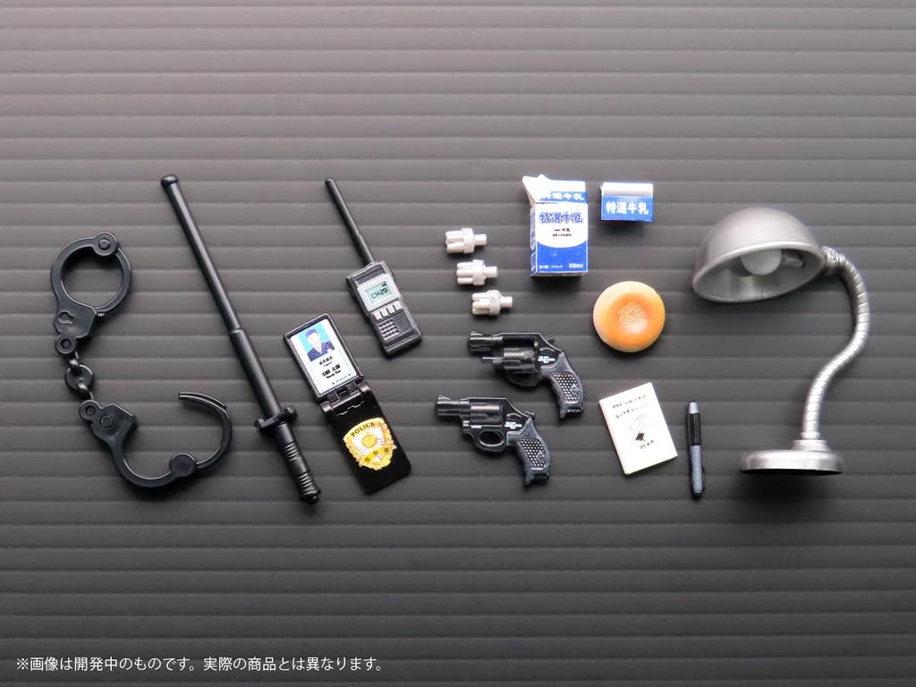 MIC DIG Figure Weapon Hobby Plastic Model Detective's Pre-painted