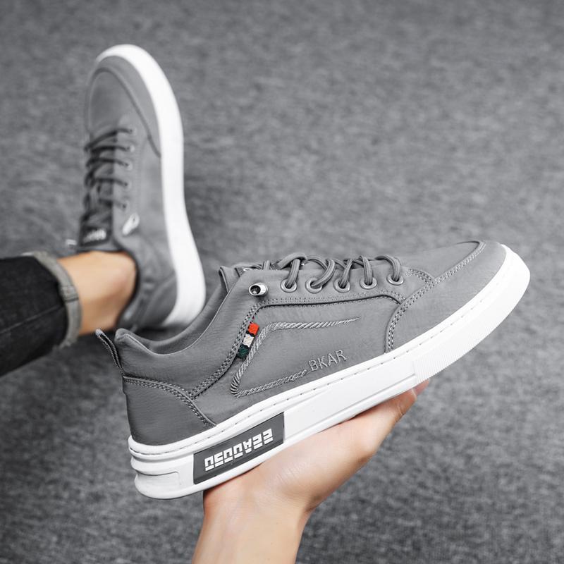 Męskie antypoślizgowe i odporne na zużycie, jednokolorowe, modne, codzienne buty sportowe, buty męskie, buty do chodzenia po desce