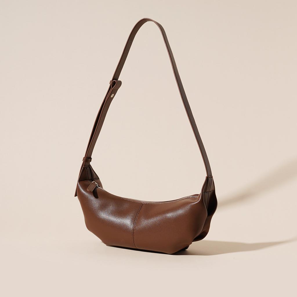 Leather High-end Casual Leather Cloud Bag 2025 New Fashion Versatile Shoulder Bag Trendy Messenger Stray Bag