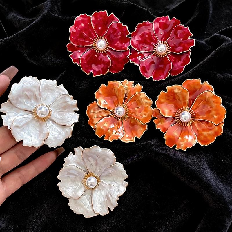 Silver Needle Pearl Flower Stud Earrings - Retro European Style with Drip Glaze Petals, Elegant Resort Style for Women