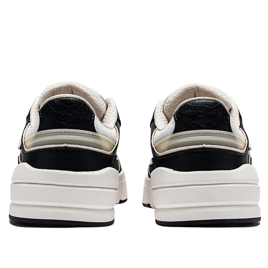 Anta Antiskid Wear Resistant Lightweight Low Top Skate Shoes Women Sneakers Black White Gray 122338071-2