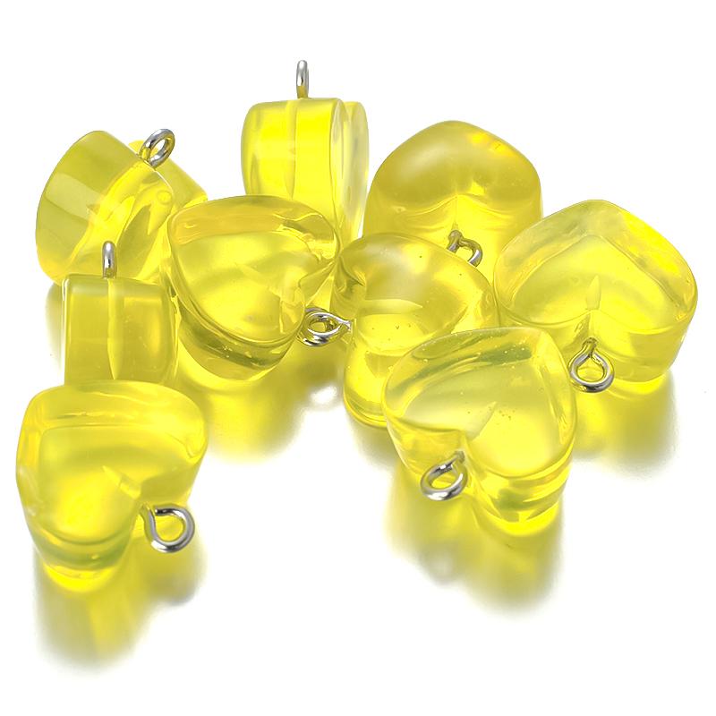 10pcs/Lot Color Transparent Resin Heart Pendants Beads Candy Color Charms for Jewelry Making DIY Necklace Earrings Accessories