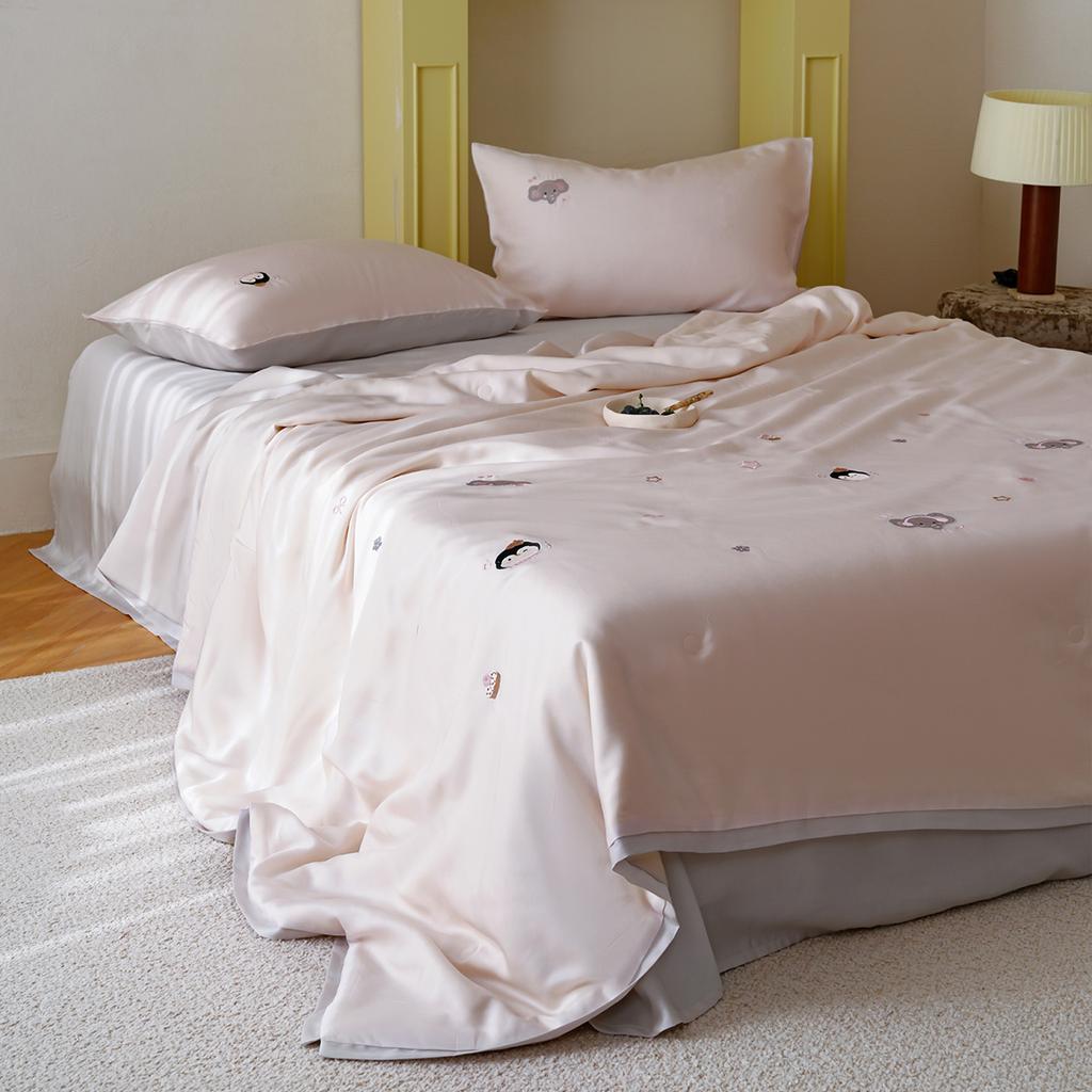 Cute Embroidered Lyocell Tencel Soy Fiber Washable Machine Washable Summer Cool Quilt - Party