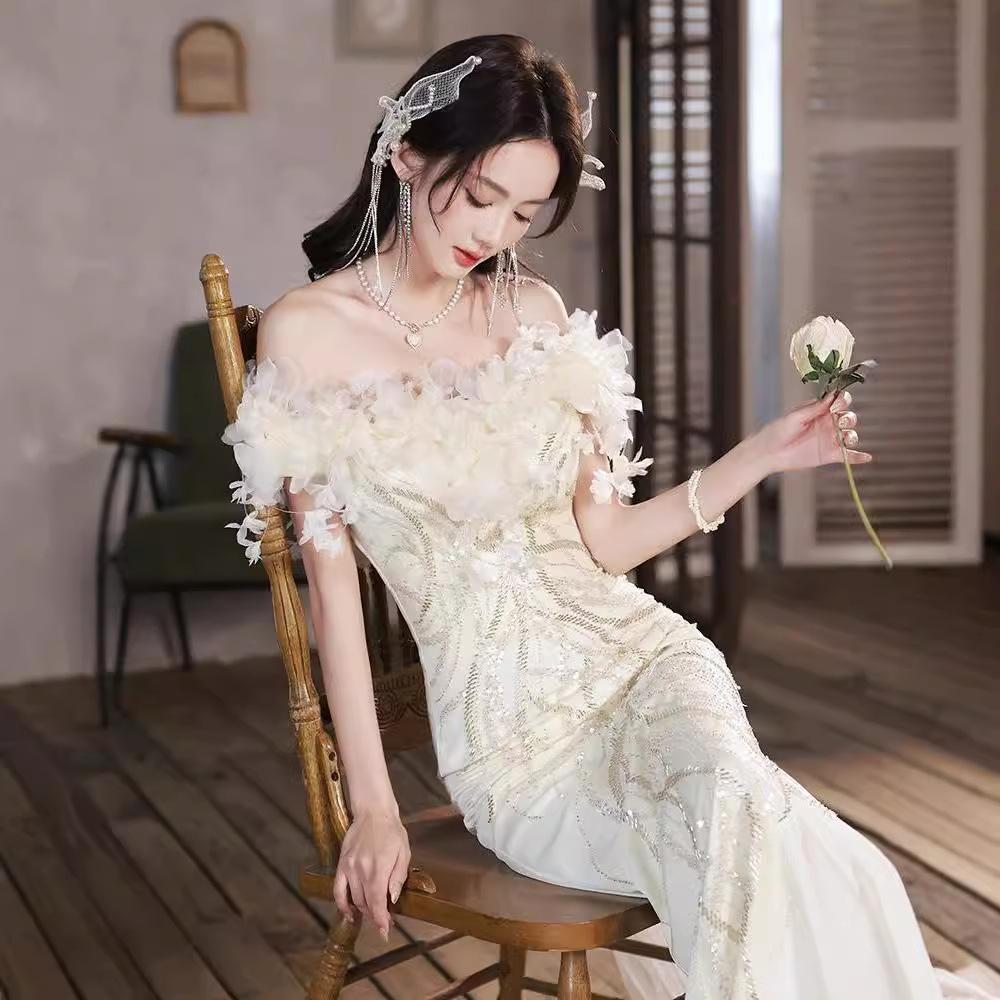 Super Fairy Evening Dress Skirt Light Luxury Niche Style 1011 New One-word Shoulder Fishtail Banquet Temperament White