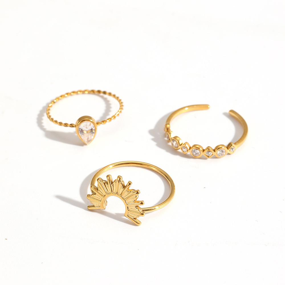 Fashionable Stainless Steel Ring Collection With Geometric Design And Sparkling Stone