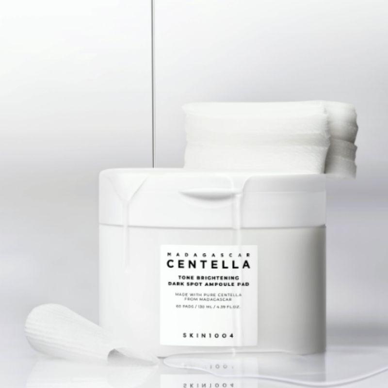 SKIN1004 Madagascar Centella Tone Brightening Dark Spot Ampoule Pad 60 Pads – Brightening & Blemish Care Toner Pads