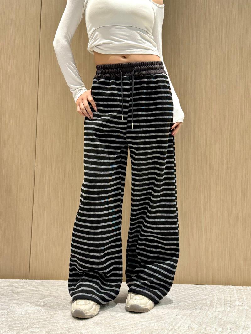 

Women s Gray Striped High-Waist Wide-Leg Pants 2025: Elastic Waist, Plus Velvet, Casual Drawstring Design M (90-105 lbs)