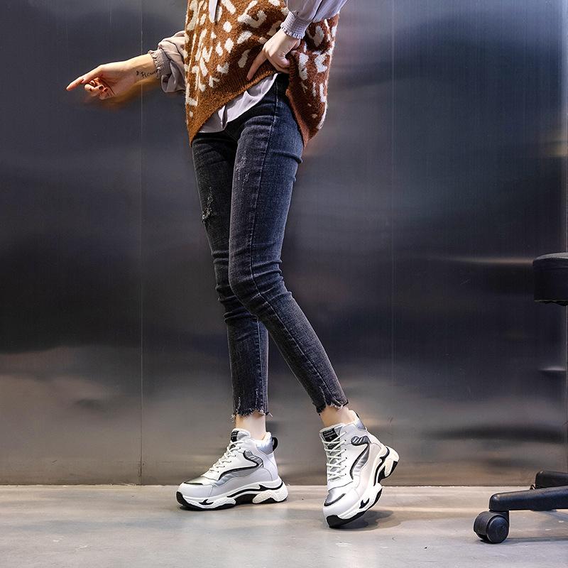 Genuine leather dad shoes 2025 winter women's casual versatile sports women's shoes thick-soled velvet little white shoes women's velvet thicker