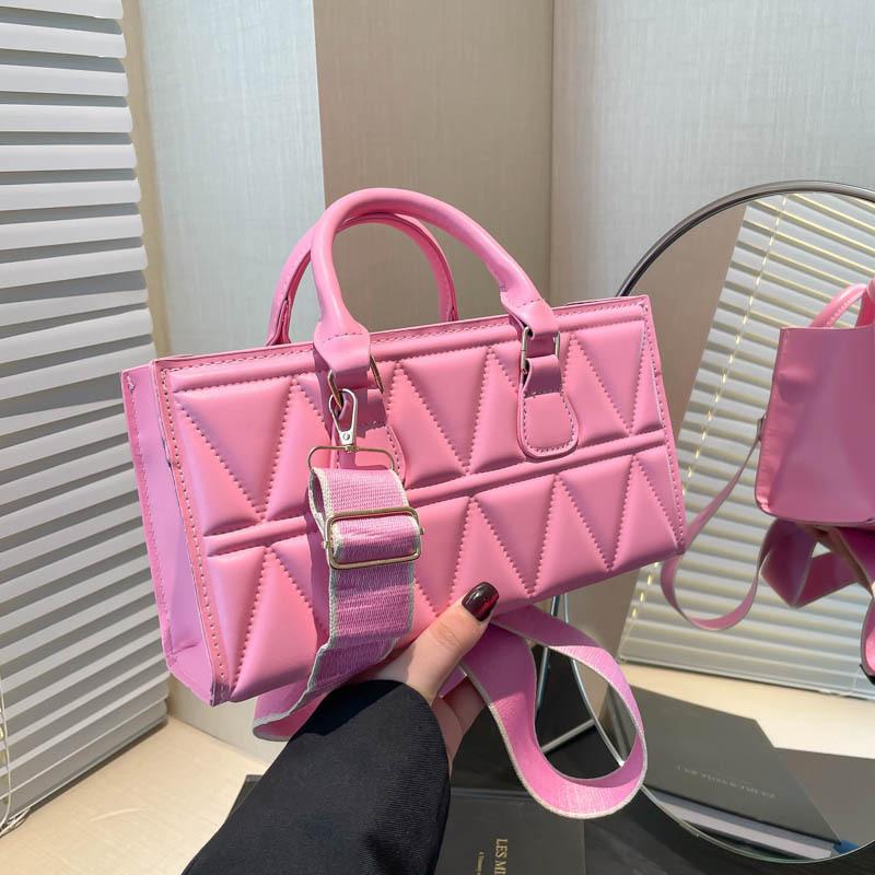 Premium small square bag tote  new fashion versatile portable small square bag shoulder messenger bag