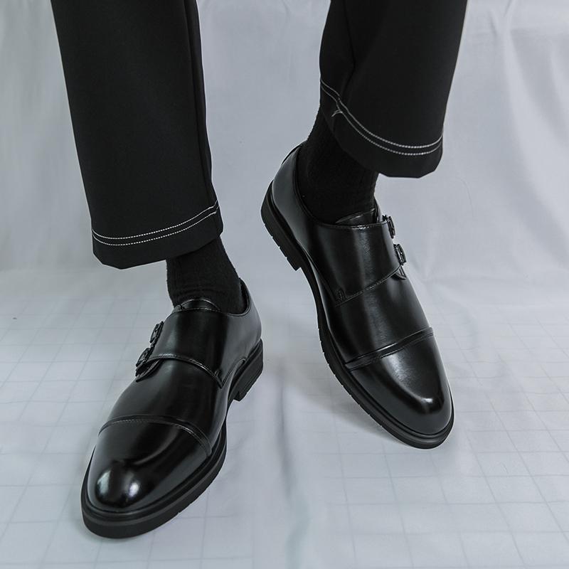 Luxuriöse Herrenkleiderschuhe Hochwertiges Leder Herren-Oxfordschuhe Mode Derby-Schuhe Hochzeitsfeier Business Flache Freizeitschuhe