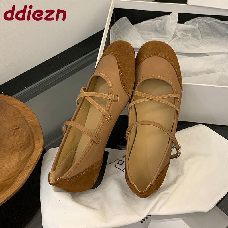 Fashion 2025 New Footwear Buckle Strap Women Mary Janes Flats Shoes Fashion Shallow Luxury Female Round Toe Ladies Flats With Shoes