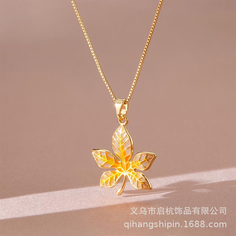 23 Design Maple Leaf Necklace Women'S Light Luxury Trend Clavicle Chain Same Accessories