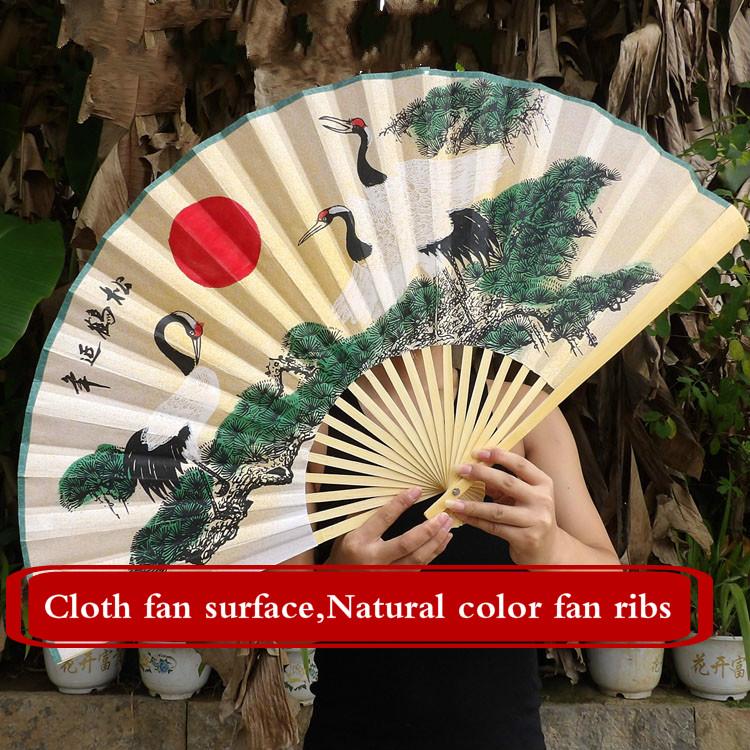 

Настенный декоративный веер из искусственного шелка, классический, очень большой, с украшением в виде журавля, символизирующего долголетие, декоративные элементы для гостиной 50x90cm