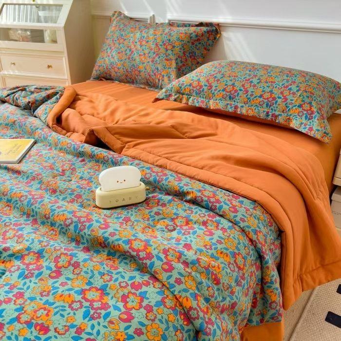 Summer Cool Air Conditioning Quilt Summer Single/Double Person Spring and Autumn Student Cartoon Blanket