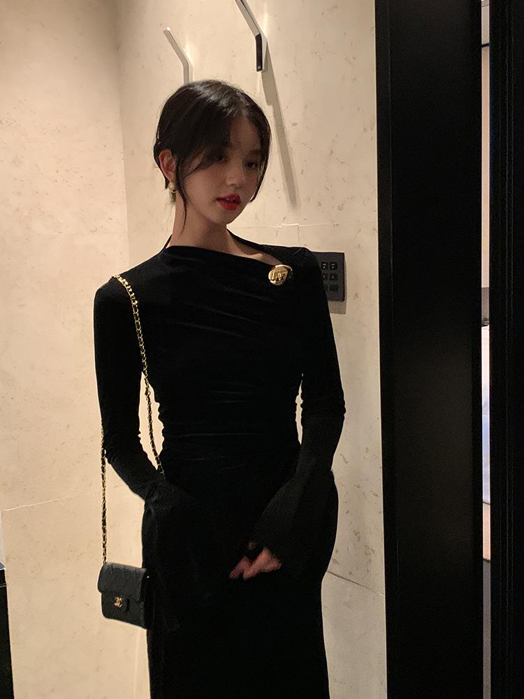 Elegant French Hepburn-Style Black Gold Velvet Dress for Women