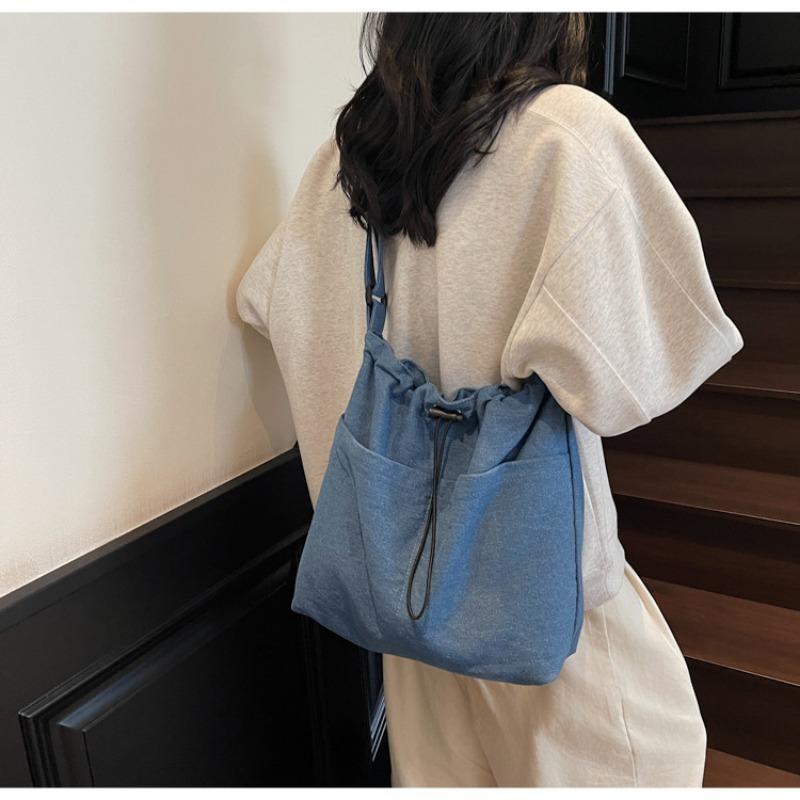 Large-capacity Casual Tote Bag, Simple Niche Versatile Shoulder Bag, Fashionable Commuter Drawstring Messenger Bag