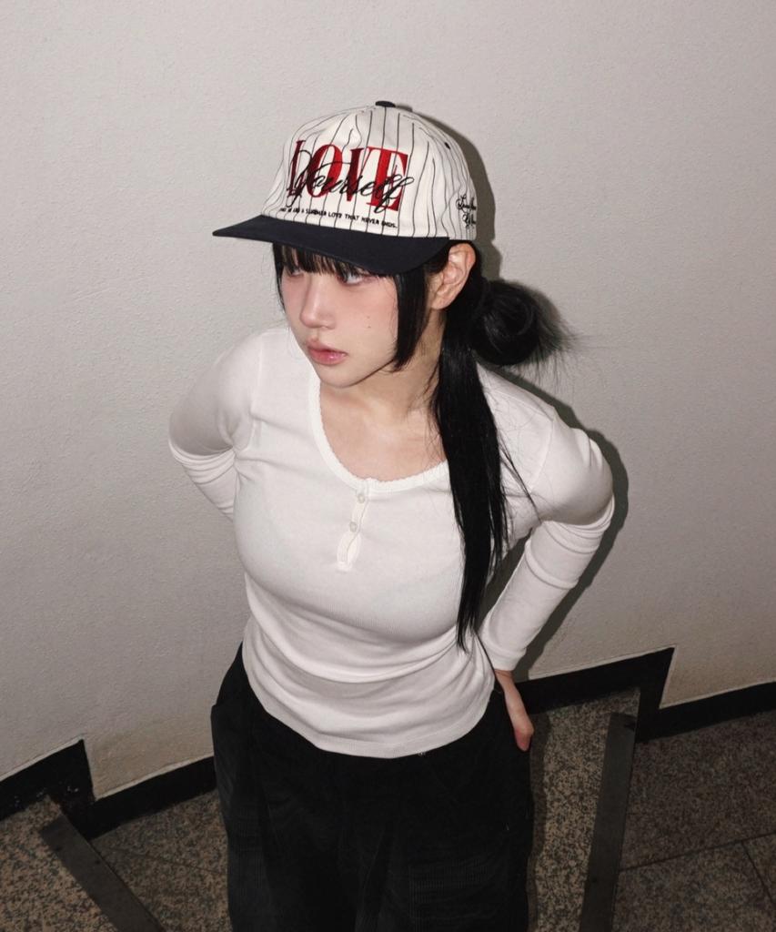 Sseo Love Yourself Stripe Cap