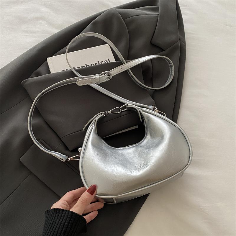 2025 new fashion crescent moon texture messenger bag niche design handbag casual simple temperament shoulder bag