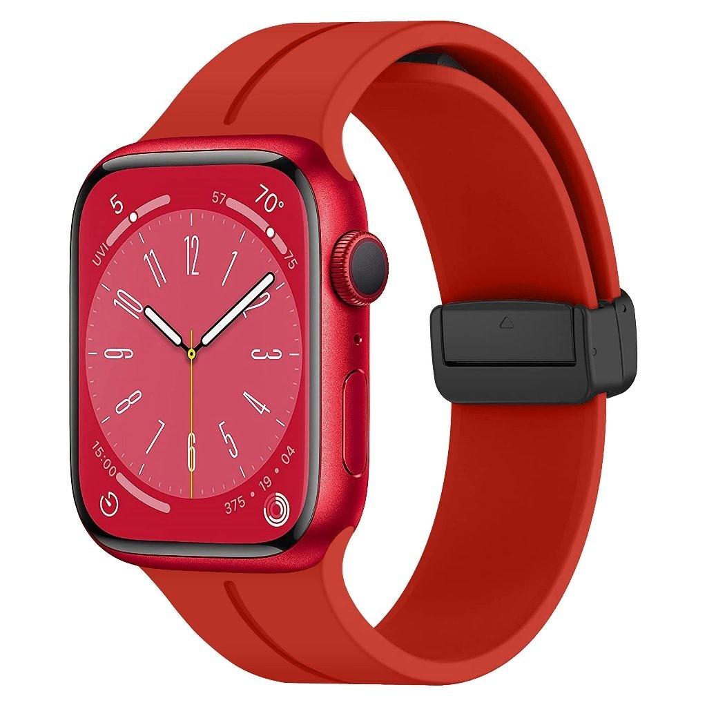 Magnetic Strap For Apple watch ultra band 49mm 45 mm Silicone Bracelet iWatch Series 7 8 se 6 5 3 44mm 45mm 40mm 41mm 42mm 38mm