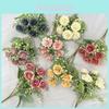 Bröllopsfirande Silkesblommor Med Dekorativt Arrangemang För Evenemangsdekor