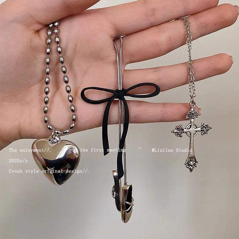 Korean Niche Design Silver Cross Necklace Female Long Clavicle Punk Retro Hottie Y2k Neck Jewelry