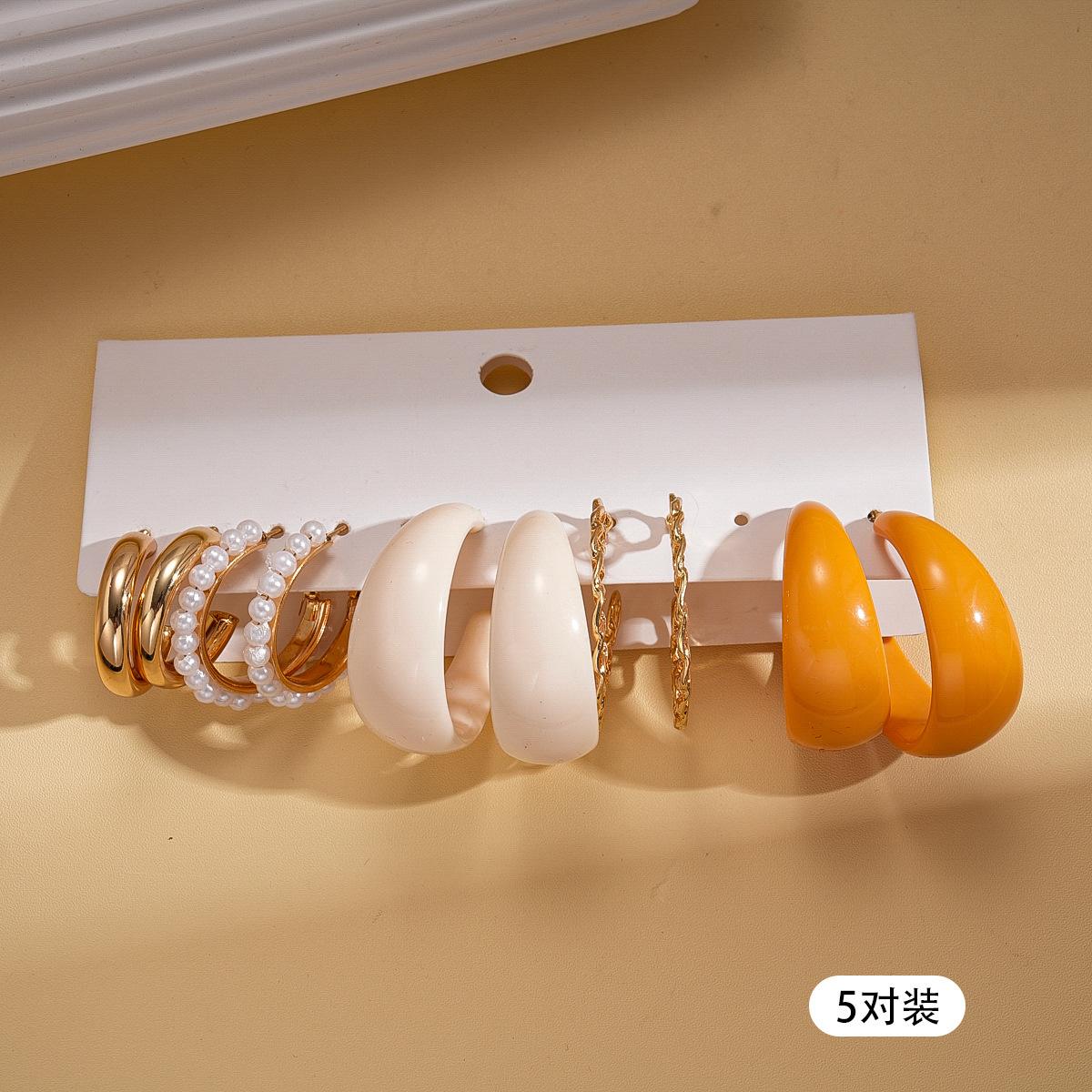 Ten-piece set of acrylic imitation pearl C-shaped round silver needle stud earrings versatile commuter earrings