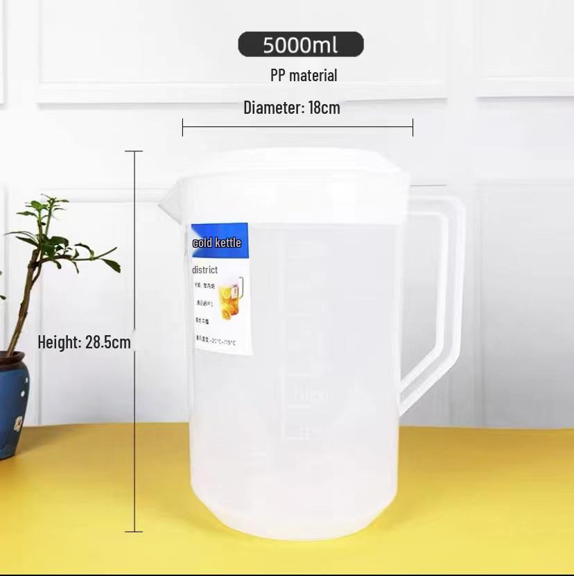 Heat-Resistant Graduated Water Pitcher: Large Capacity Plastic Kettle for Tea Brewing and Measuring.
