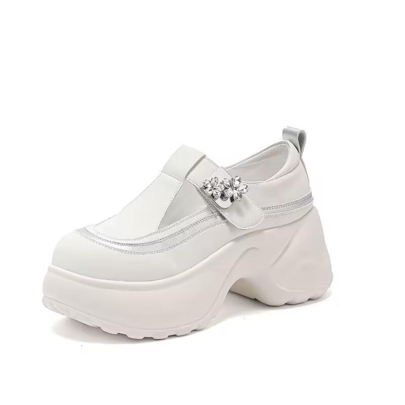 Thick-soled dad shoes are new in summer, breathable and non-slip casual hole shoes