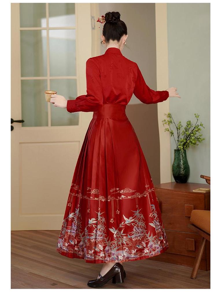 2024 Autumn/Winter Red Horseface Skirt Cheongsam Bridal Toasting Dress - Chinese Style Wedding & Engagement Outfit for Women